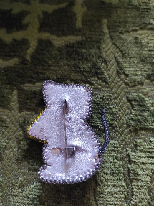 Брошь ручної роботи