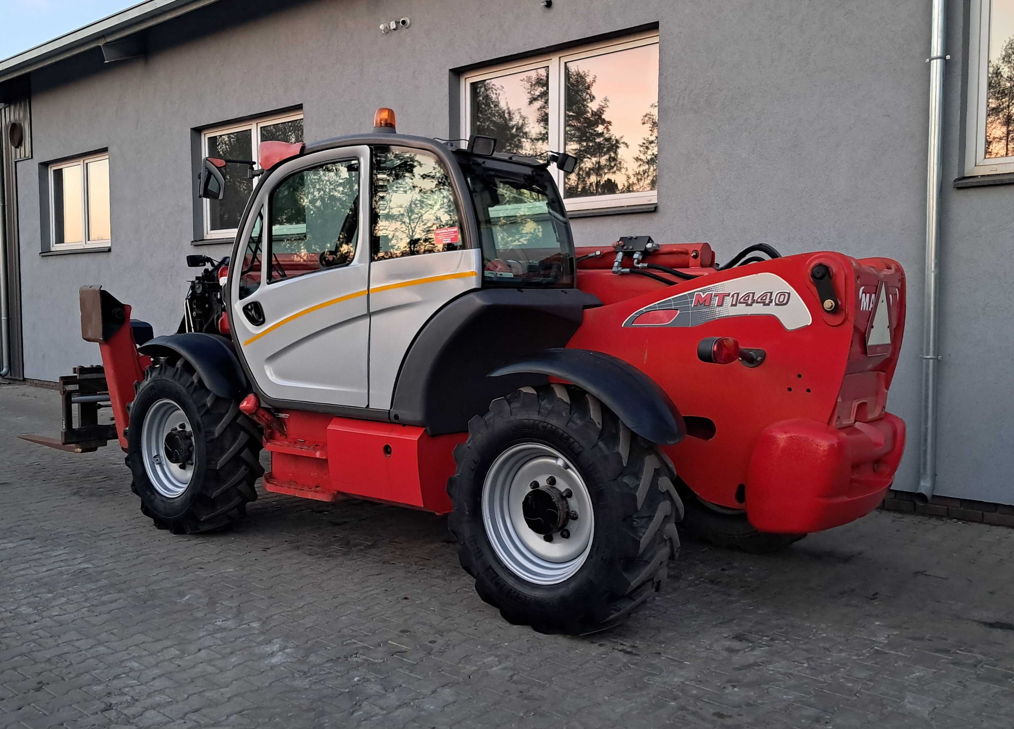 MANITOU MT 1440 Silnik 102kM 3984h Widły hydrauliczne BEZ DPF i AdBlue