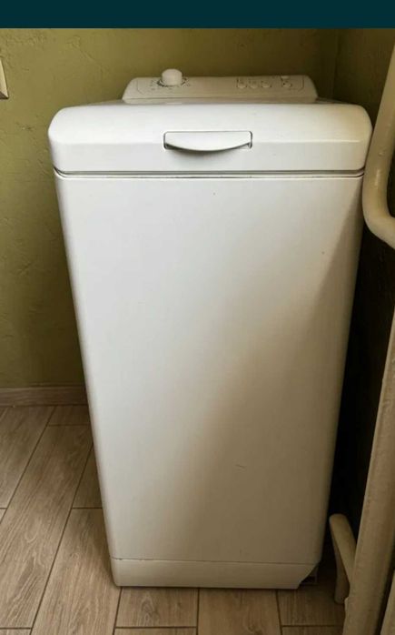 Пральна машина Zanussi ZWQ 5100 на 5.5 кг