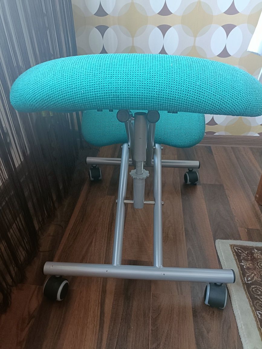Klękosiad krzesło rehabilitacyjne Ergo