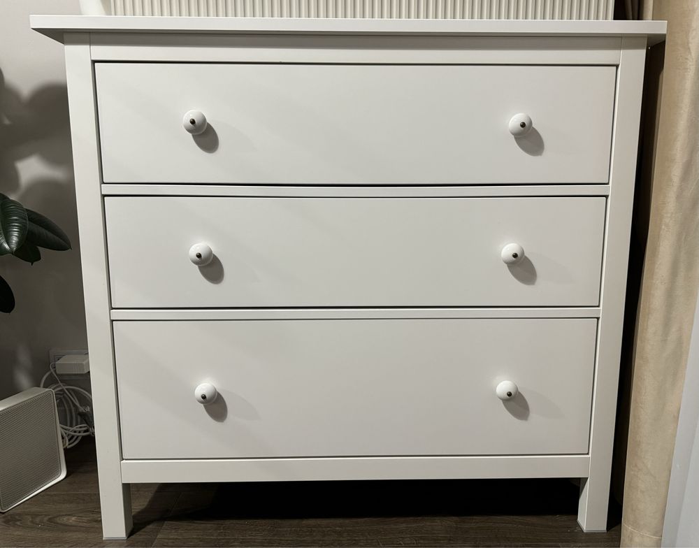 Biala komoda hemnes, ikea