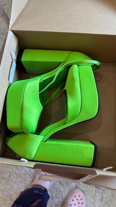 Босоніжки Zara 35р.