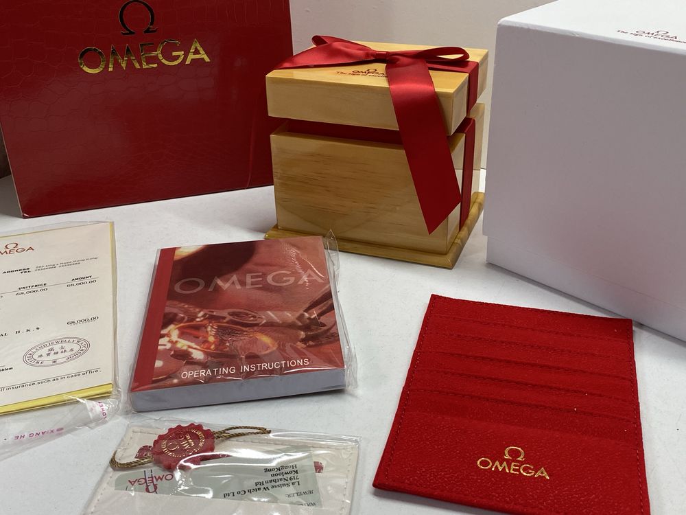 Caixa de Relogio Omega