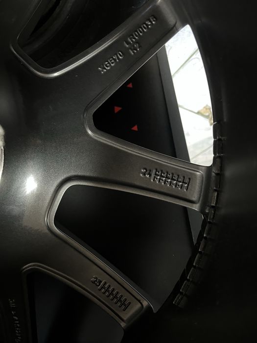 Новий комплект дисків LAND ROVER R21 5.108