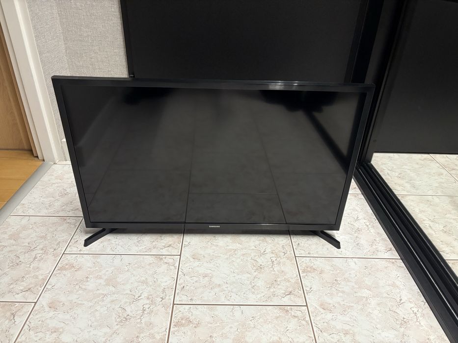 Telewizor Samsung UE32T4302A 32 cale 60hz