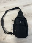 Слінг-сумка Adidas Utility 4 через плече