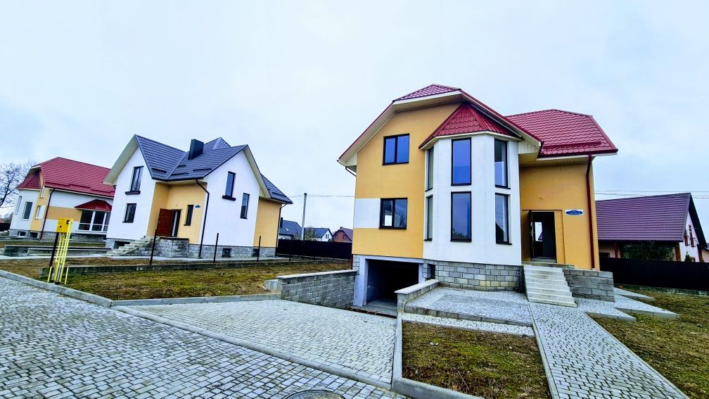 Продаж будинку.Можливе розтермінування.