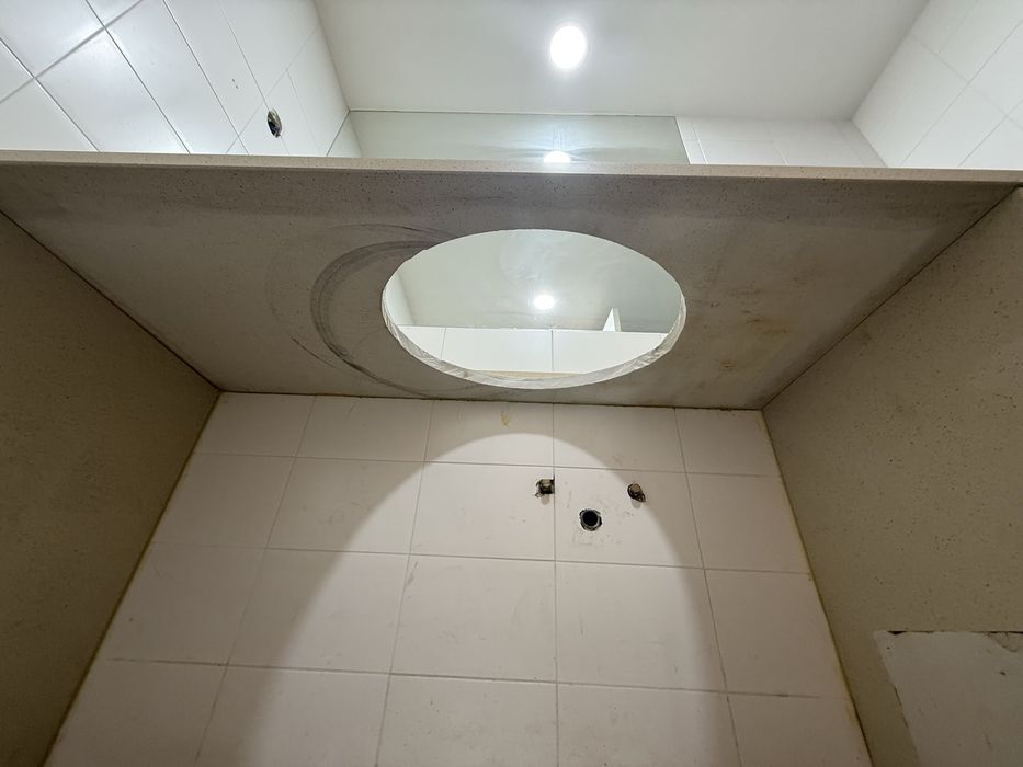 Bancada de casa de banho em pedra