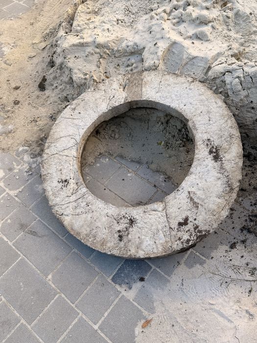 Люк каналізаційний + бетонне перехідне кільце