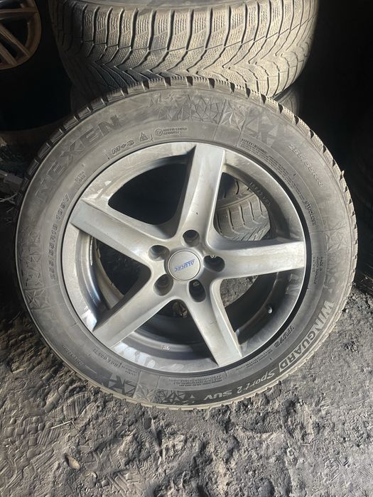 Продам диски на таурег r18