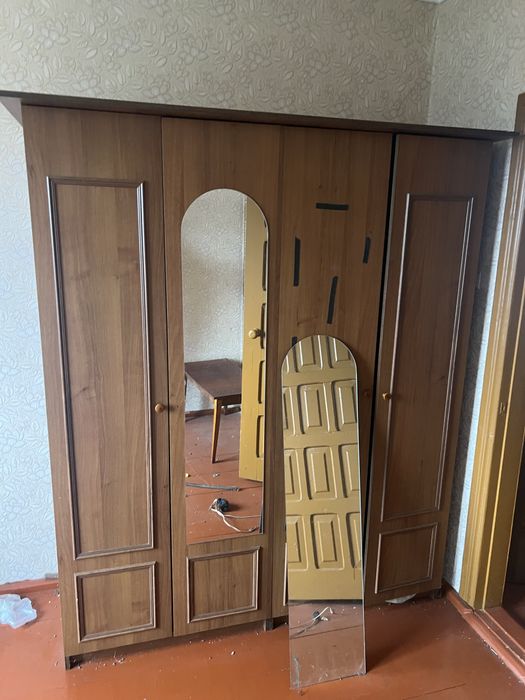 Продам меблі в нормальному стані