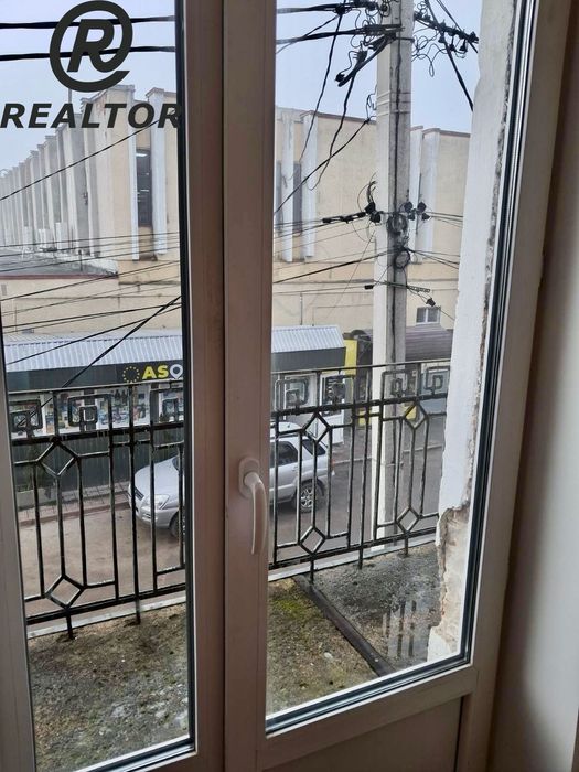 Продається 1-кімнатна квартира-студія. Копичинці