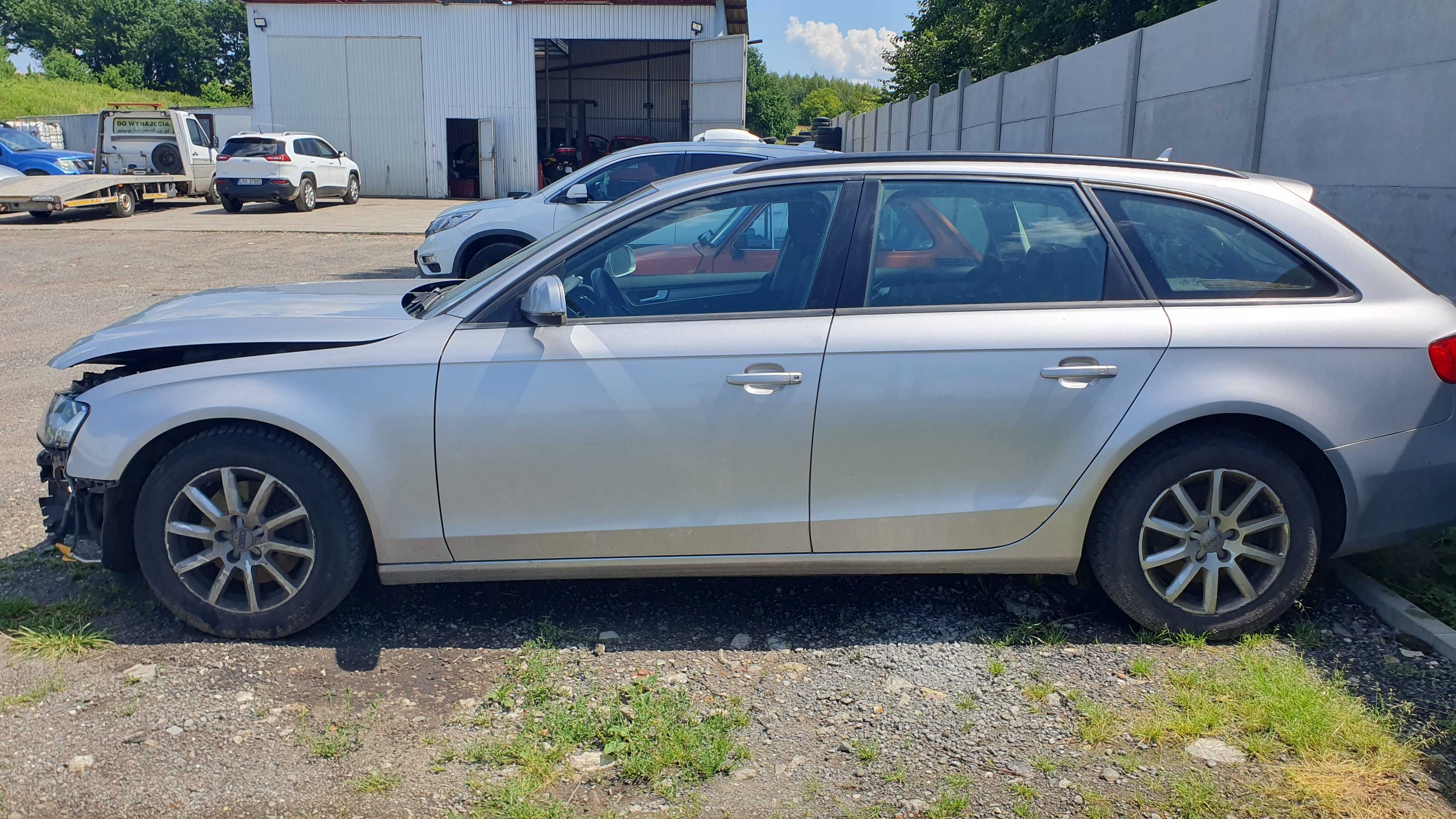 Audi A4 B8 LIFT 2015r 2,0 TDI Manual Lekko Uszkodzona Zarejestrowana