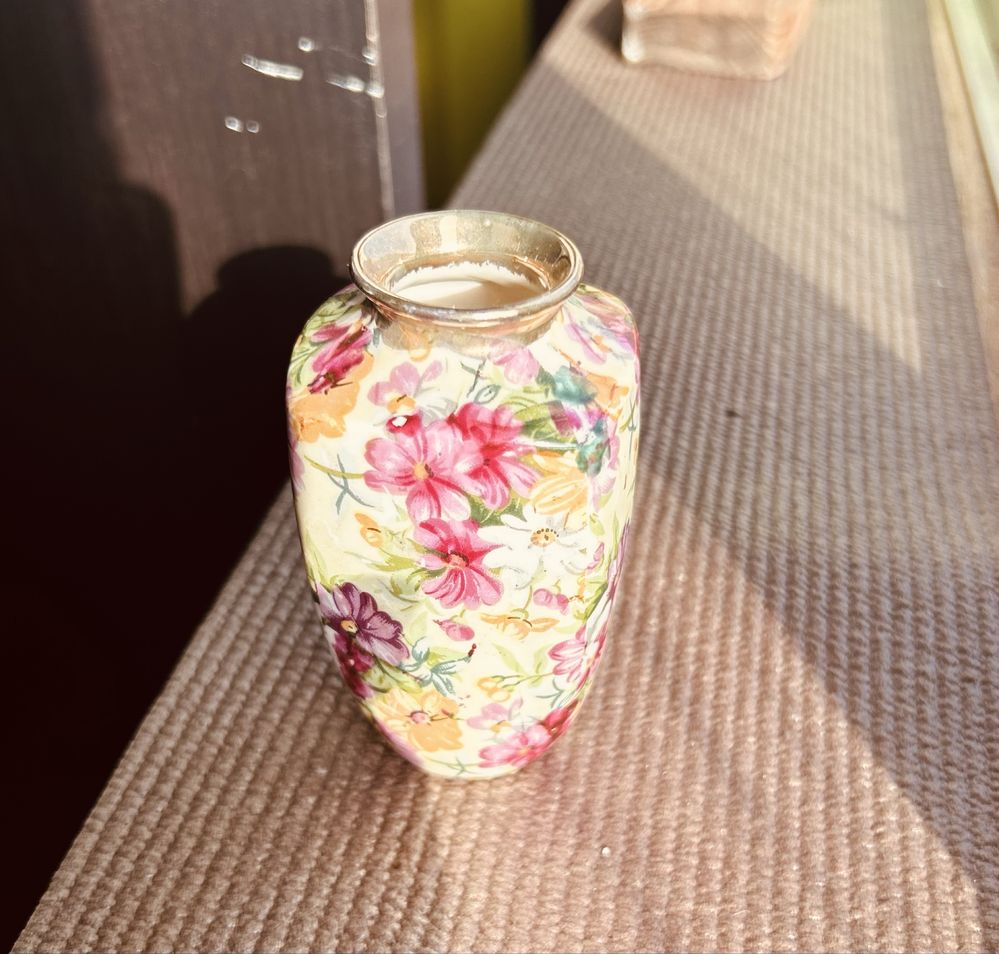 Agora 10,00 era 20,00 Jarra em ceramica vintage, muito antiga.