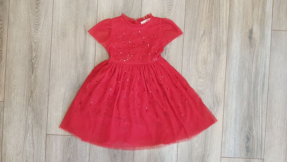 Красивое нарядное красное платье модное платьице плаття сукня святкова