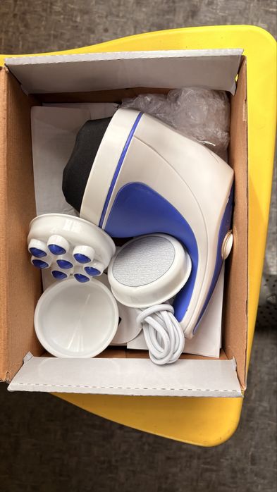 Масажер електричний Real Tone