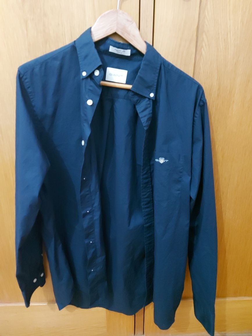 Camisa GANT - Azul Escura - Tamanho M