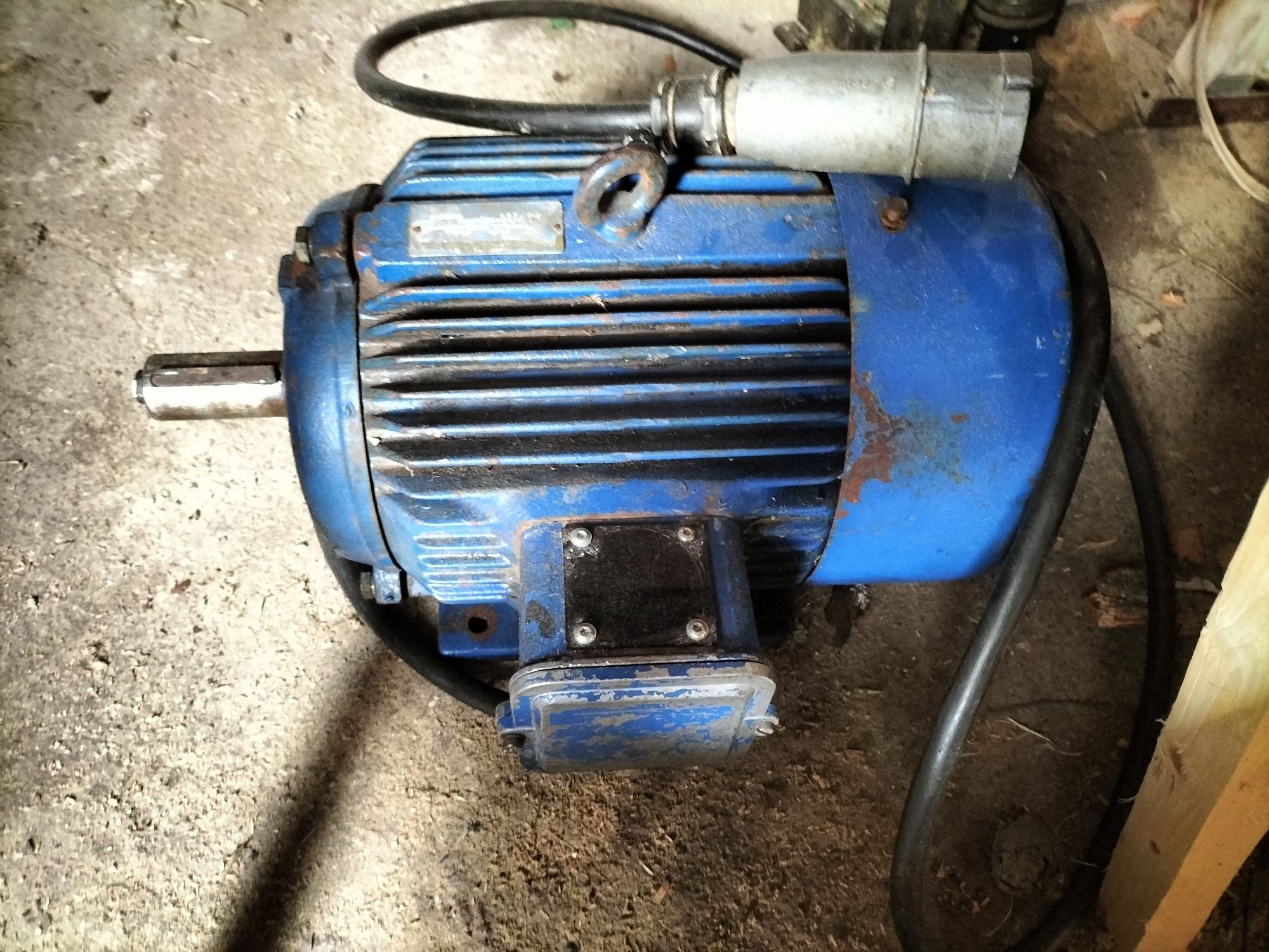 Silnik elektryczny 7.5 Kw 3f fazy