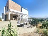 Moradia Nova V3+1 | Piscina | Vista Desafogada | Pontinha