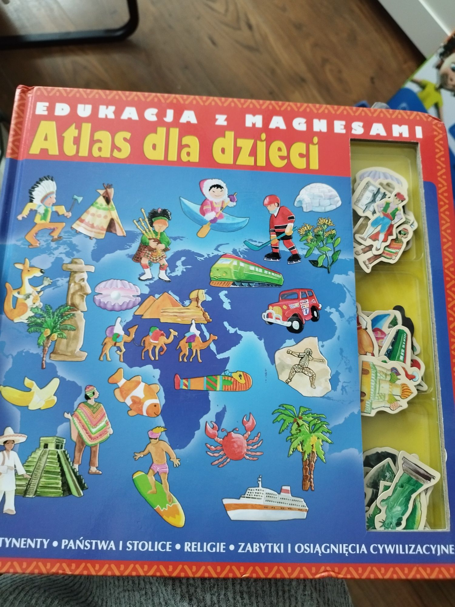 Atlas dla dzieci z magnesami