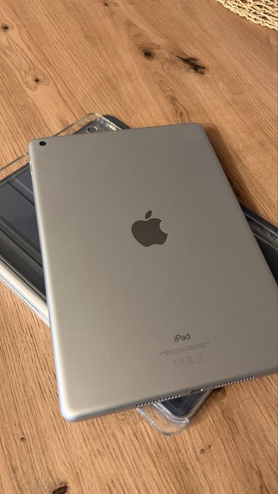 iPad 7. generacji (A2197) 32 GB + Apple Pencil 1 gen