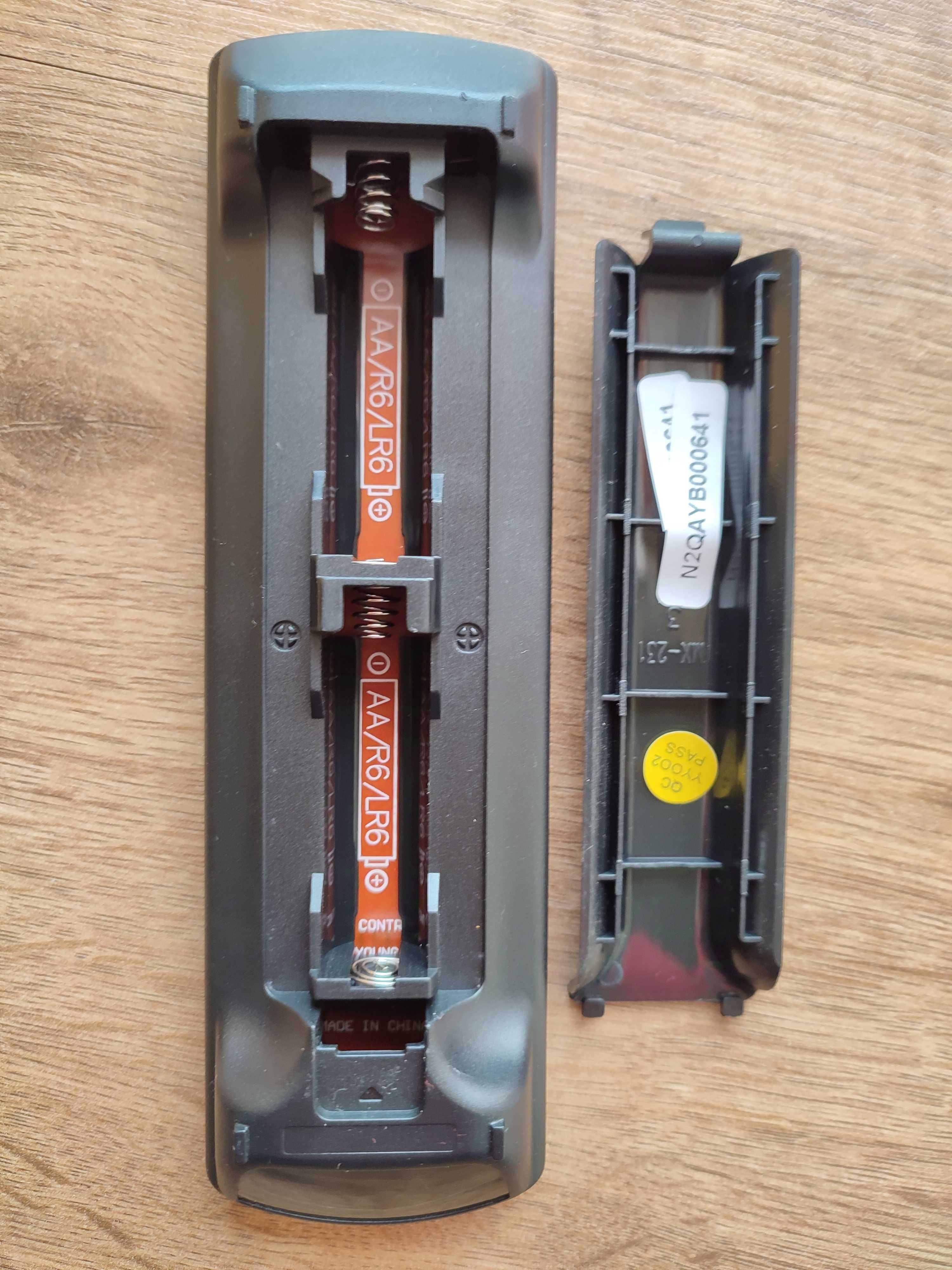 Pilot do Panasonic SC-PMX5, SA-PM500, SC-HC25, SC-HC35, ... Nowy.