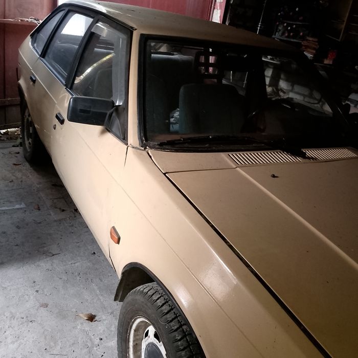 Автомобіль Москвич 2141