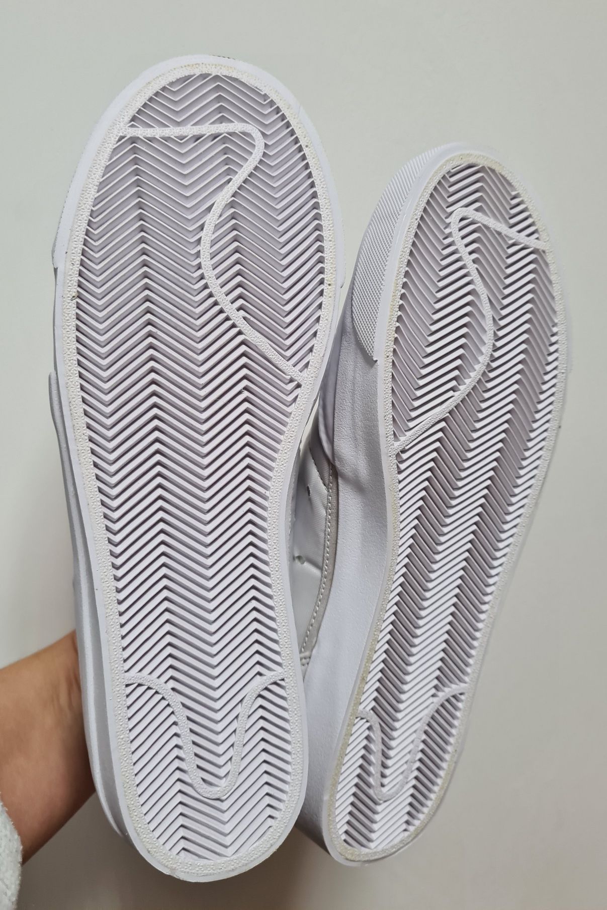 Nowe Nike Drop-Type 40,5 białe trampki sportowe