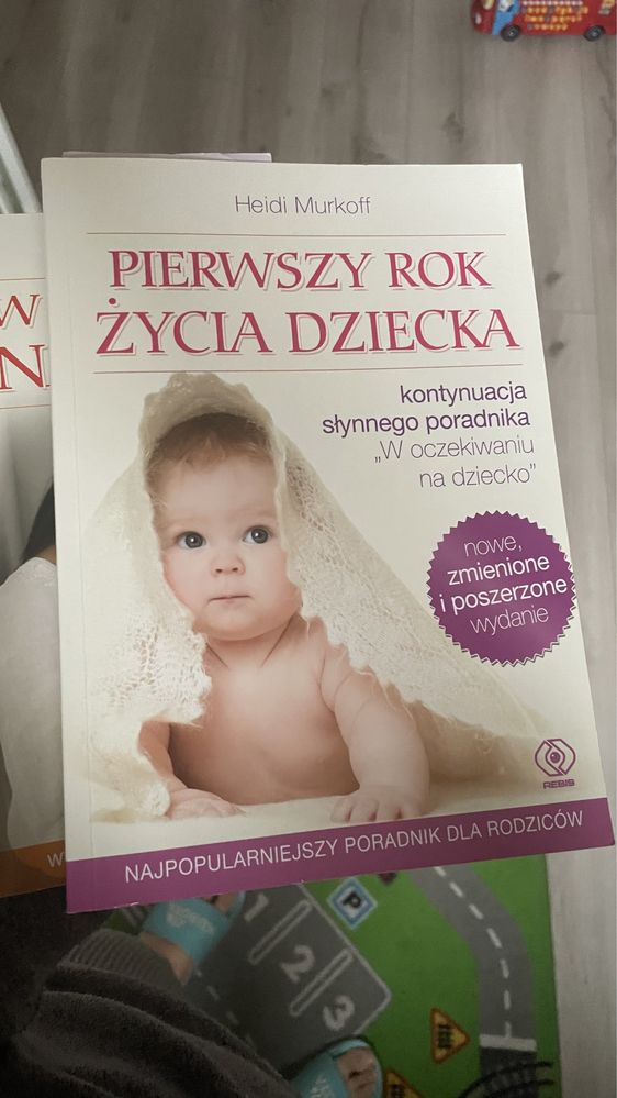 Książki W oczekiwaniu na dziecko i Pierwszy rok z życia dziecka