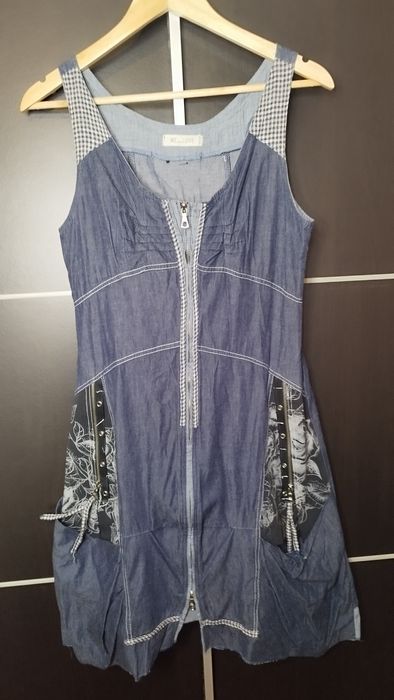 Vendo conjunto de roupa de mulher. +150artigos. Braga.