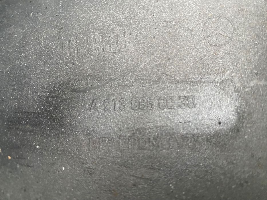 Zderzak Mercedes e klasa w213