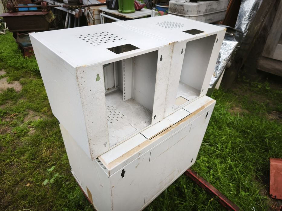 Szafa RACK wisząca metalowa