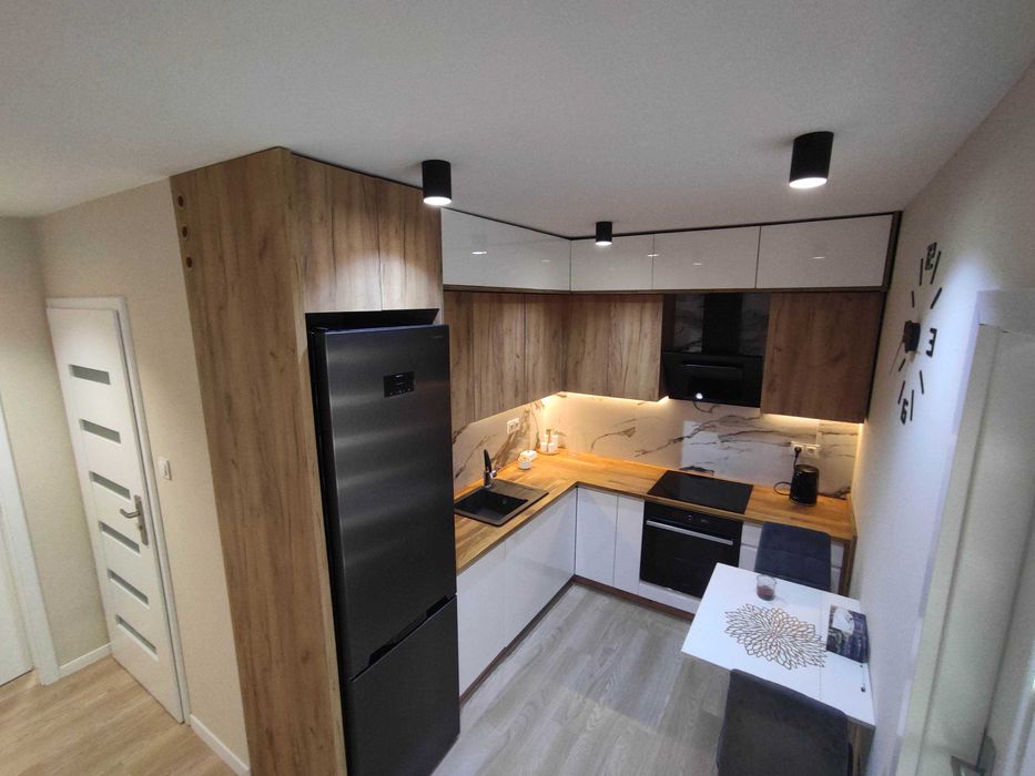 Pokój z balkonem do wynajęcia w 3 pokojowym nowym mieszkaniu - Kielce