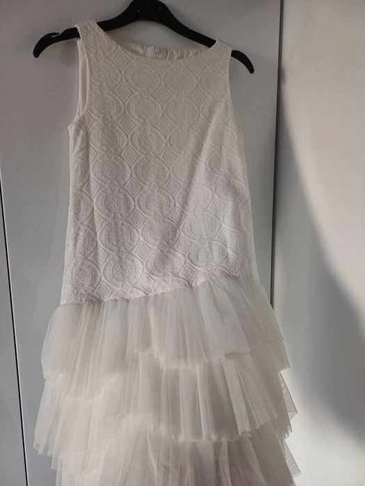 Sukienka  biała,komunia rozmiar 146