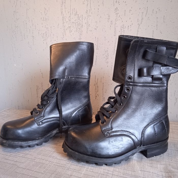 Берци шкіряні.нові 41 розмір