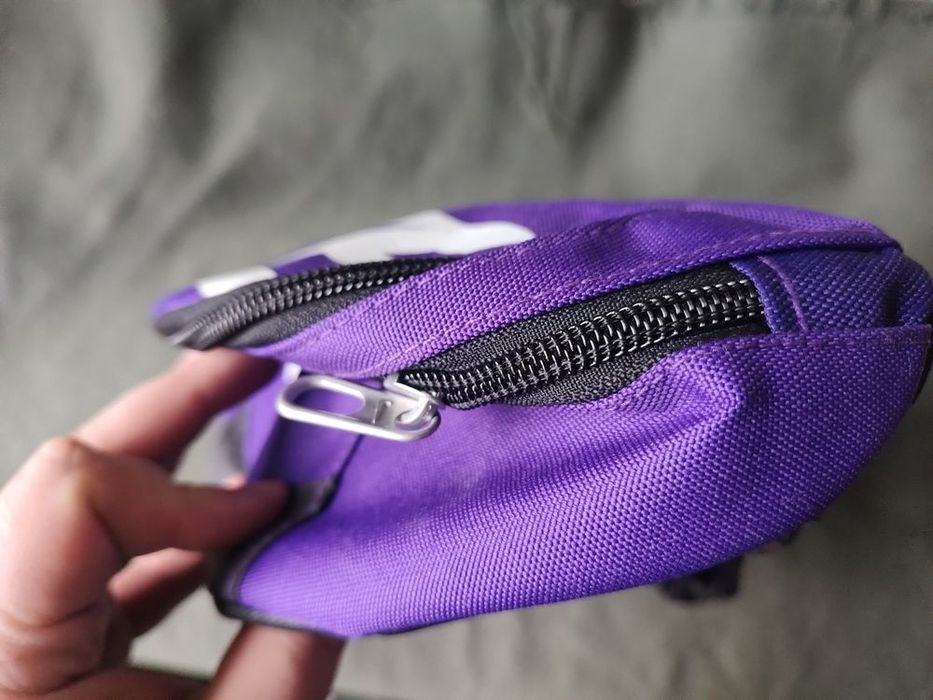 Nike сумка на пояс бананка кондукторка нажопник поясна сумка Найк