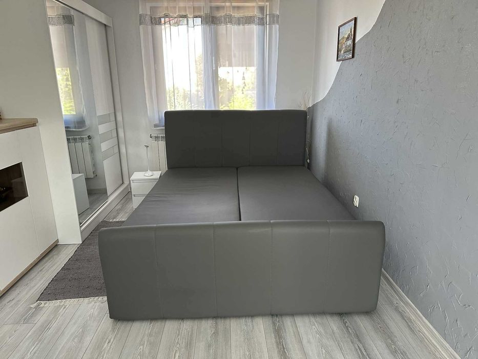 Łóżko kontynentalne, tapicerowane szare 160 x 220 + dwa schowki