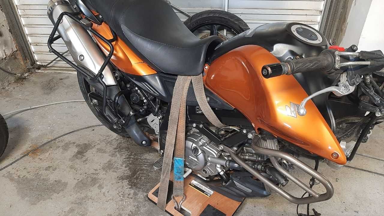 Części Suzuki V Strom 650 DL Rok 2012