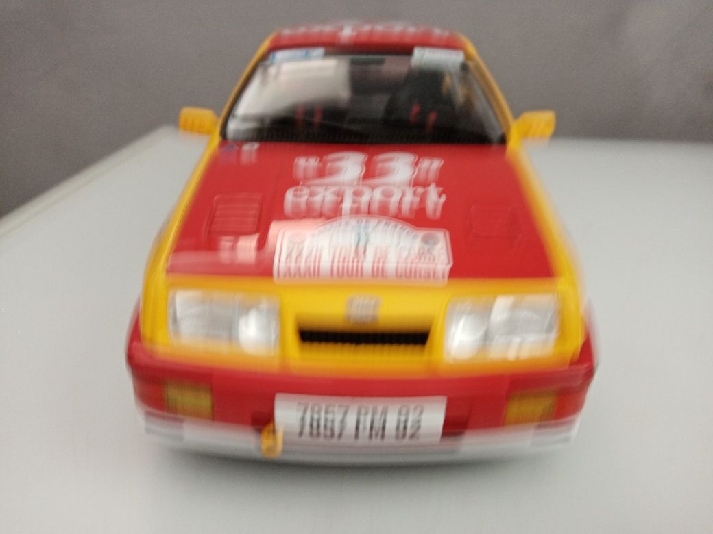 Miniaturas carros 1.18