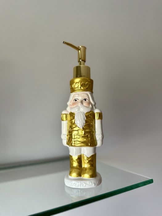 Złoty ceramiczny dziadek do orzechów glamour dozownik na mydło pudełko