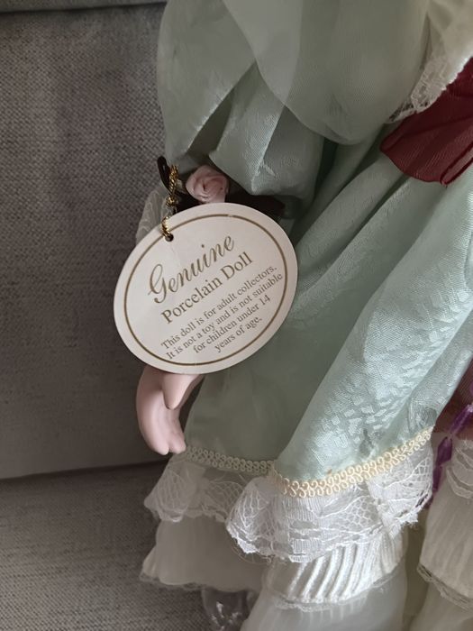 Bonecas de porcelana