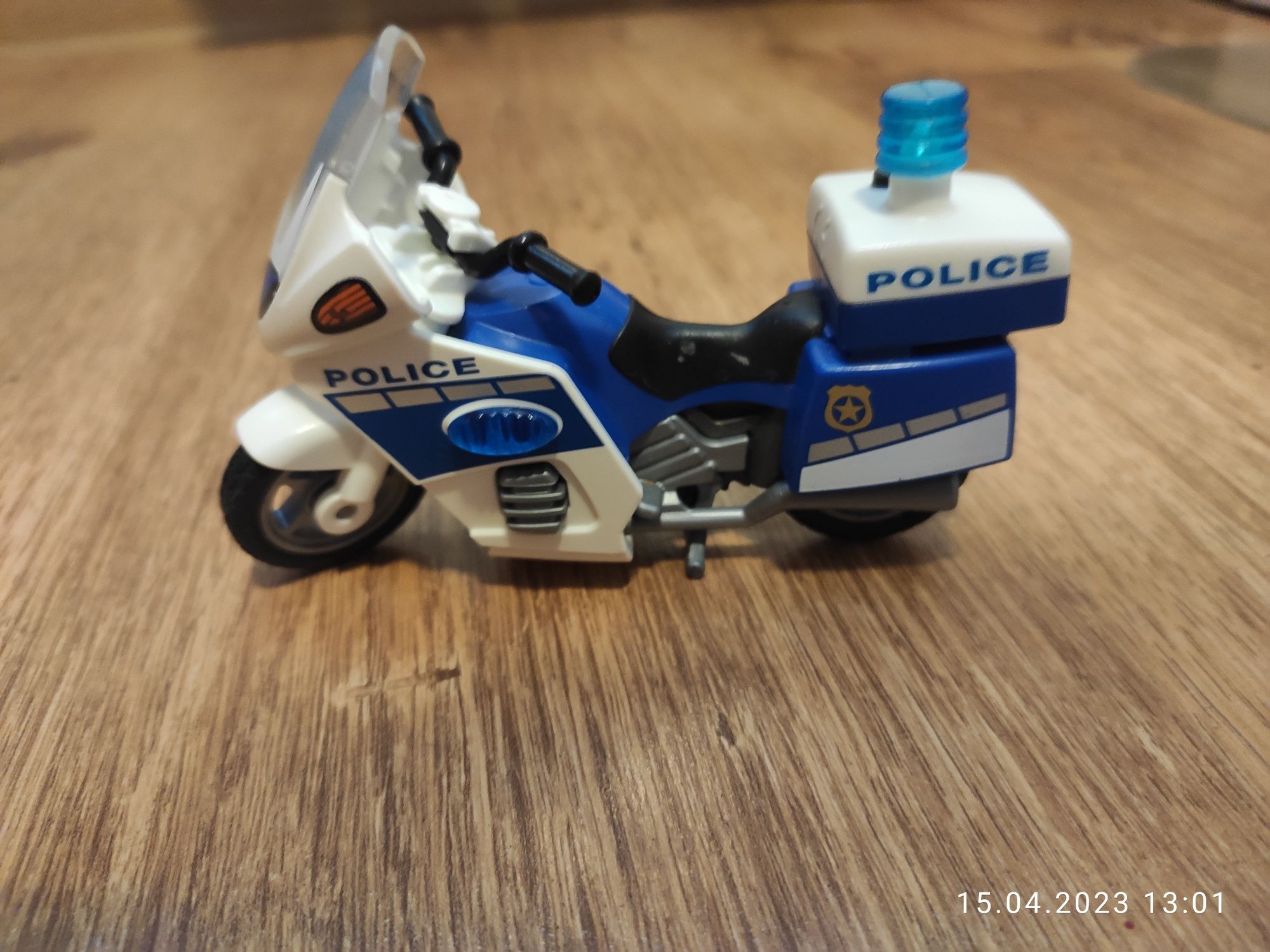 Playmobil 6923 City Action Motor Policyjny Ze Światłem Led