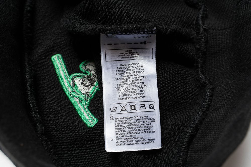 ADIDAS Men's Goofy Crew Black Sweatshirt GJ0848  [Kmh016530]