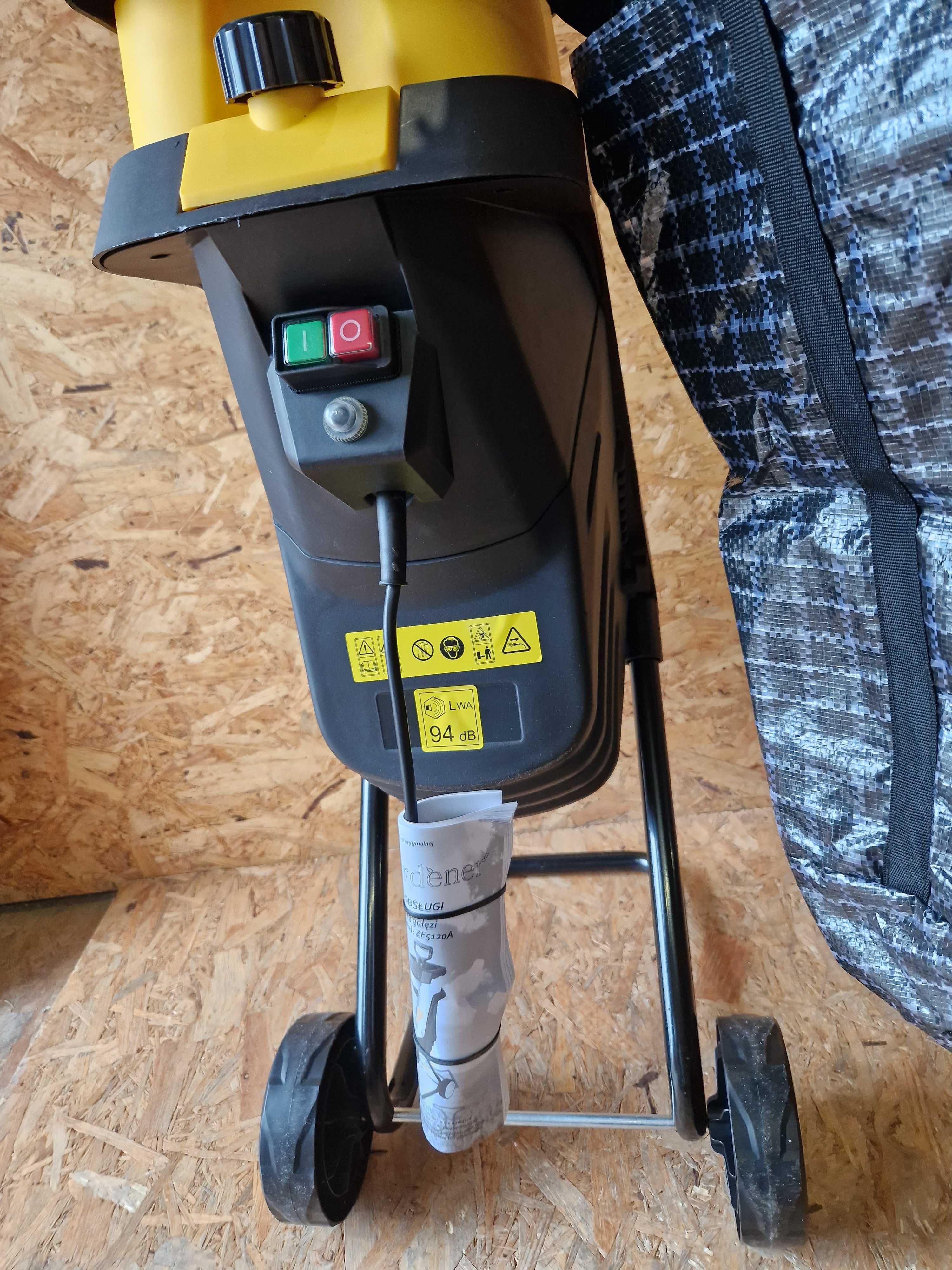 Rozdrabniacz do gałęzi 2000W Kod G81075 moc 2000 wat