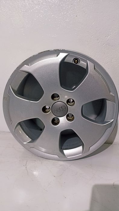 Felgi aluminiowe Audi A3.5x112 et 55 17 cali 7.5j