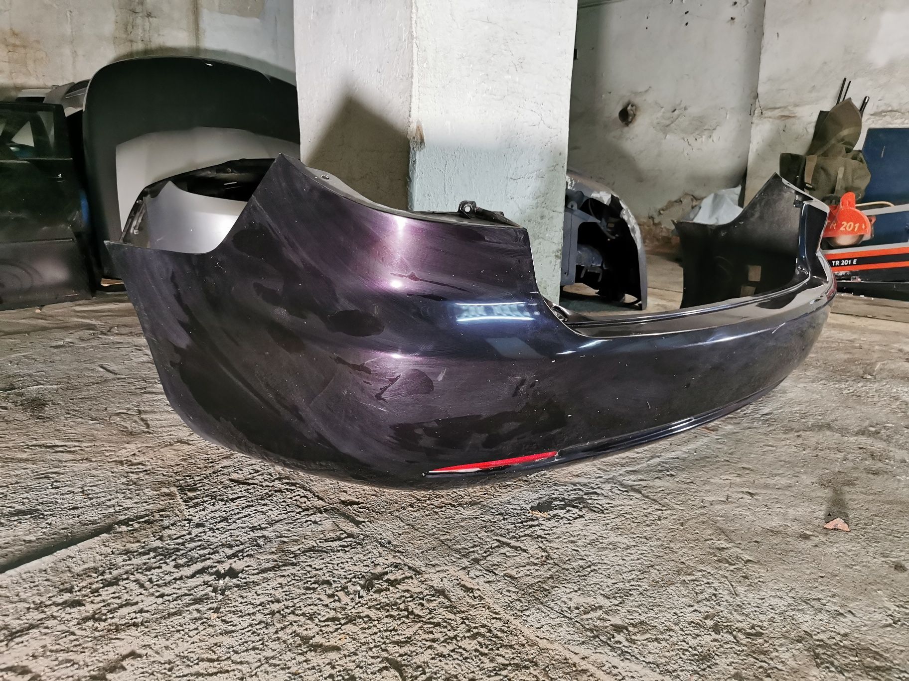 Zderzak tył tylny Mazda 6 Lift GG kod lakieru 28W