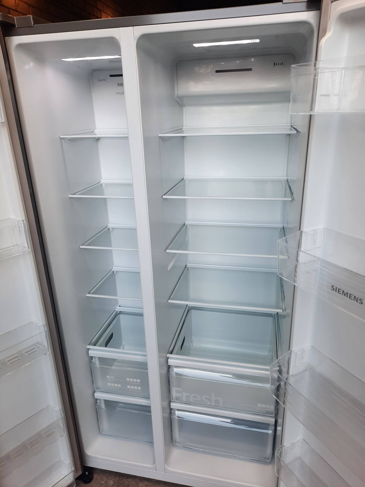 Холодильник siemens side by side