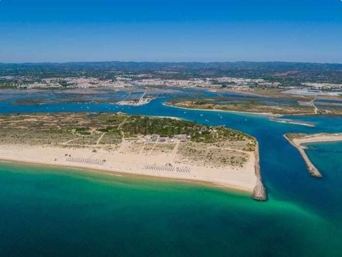 Terreno à venda na Estrada Das Palmeiras, 123 Cp