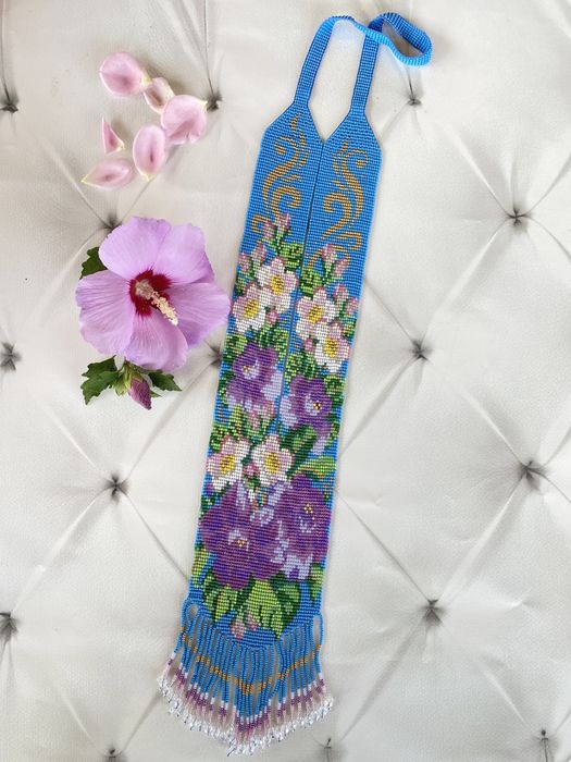 Гердан з чеського бісеру, вироби з бісеру. Кутовий гердан.