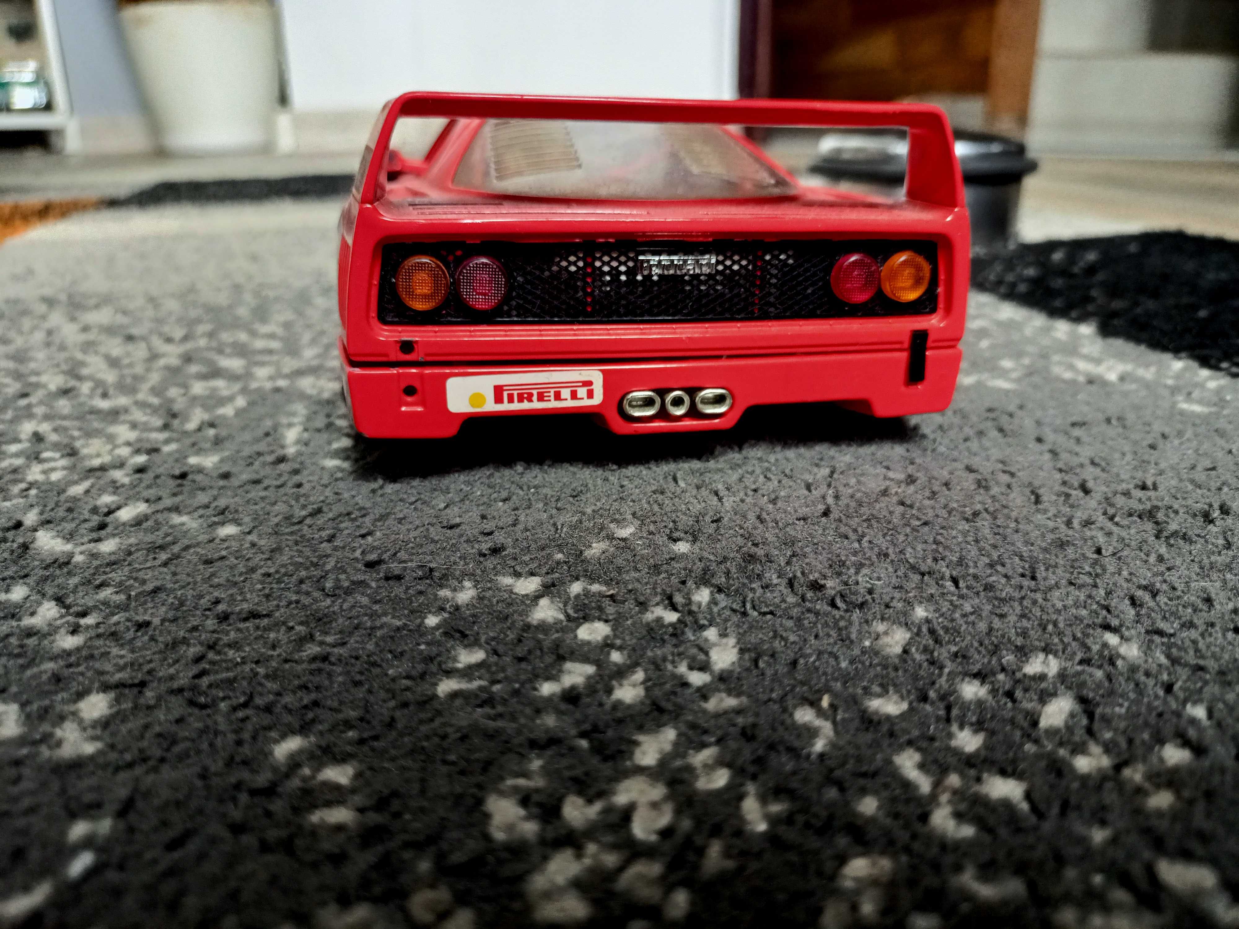 Modele ferrari 1/18